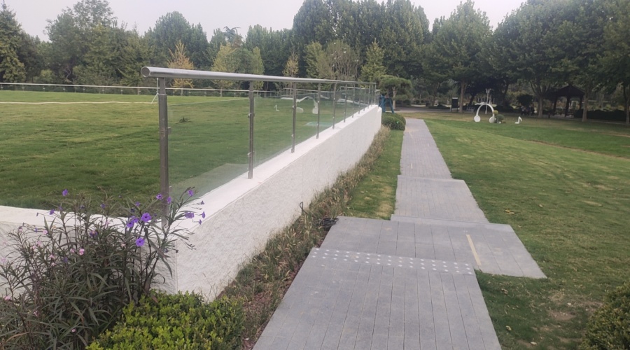河南福壽園藏山苑UHPC圍墻肌理板建設(shè)項目